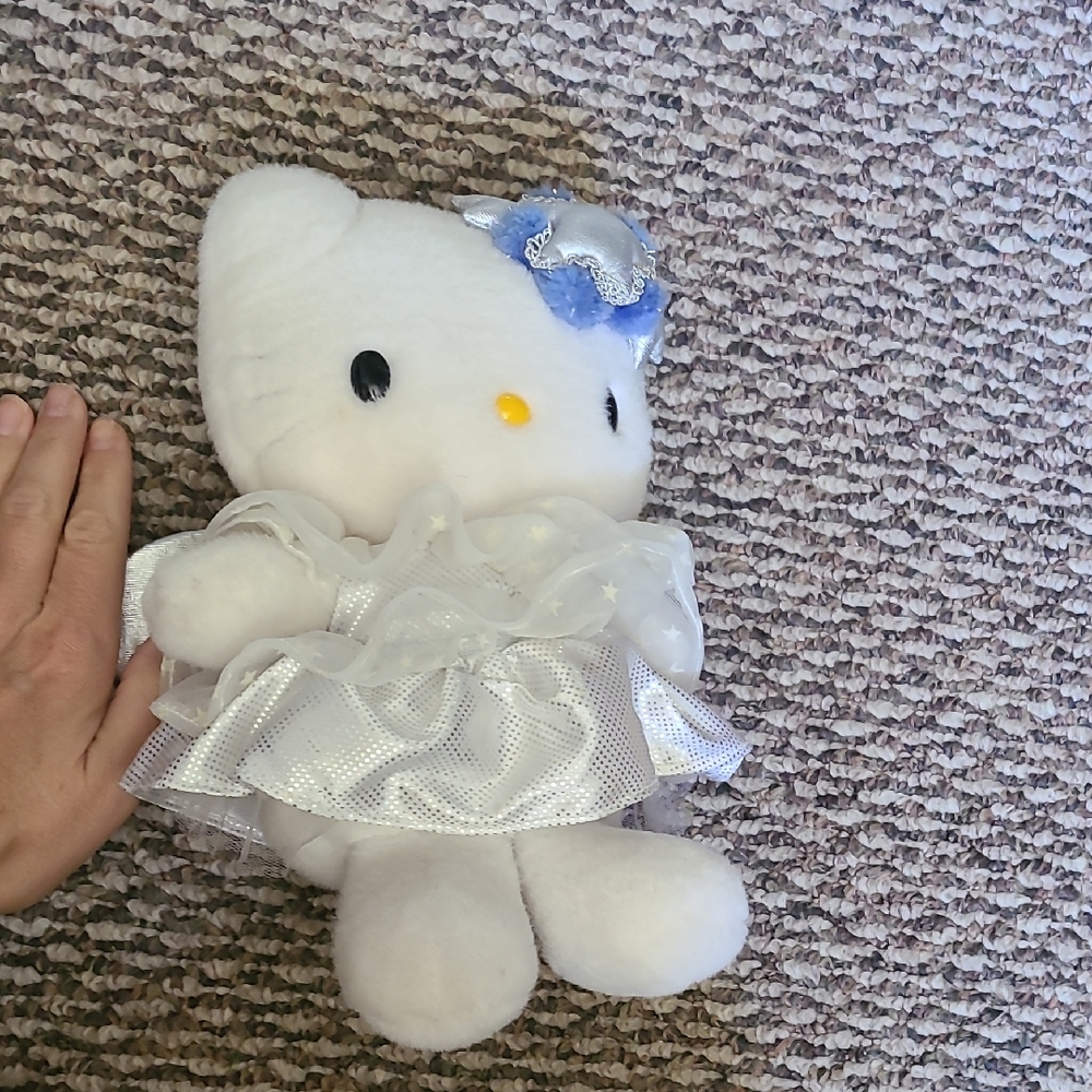 Hello Kitty 2000 Rare Glow In Dark Stars